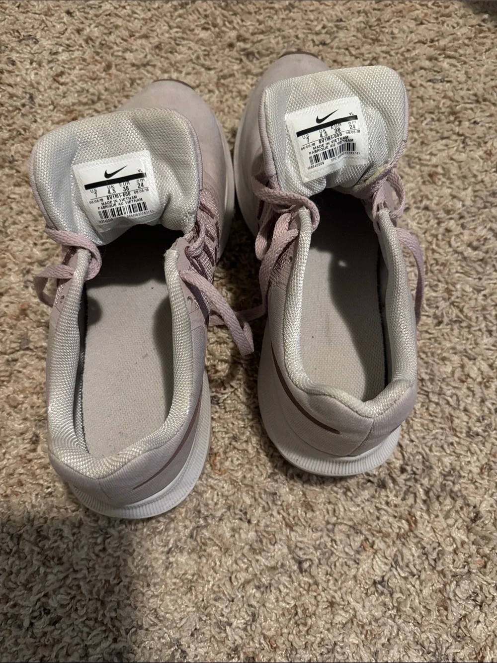 Nike Run Swift Women's Mauve and Light Pink Athletic Sneakers